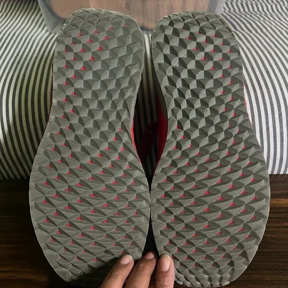 Women's Allday Ripstop - Red - Picture 3 of 3